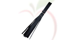 CHICOTE COM TIRAS - O FRUTO 11141 - PRETO