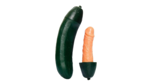 PRÓTESE PENIANA COM CAPA EM FORMATO DE PEPINO - 16 CM
